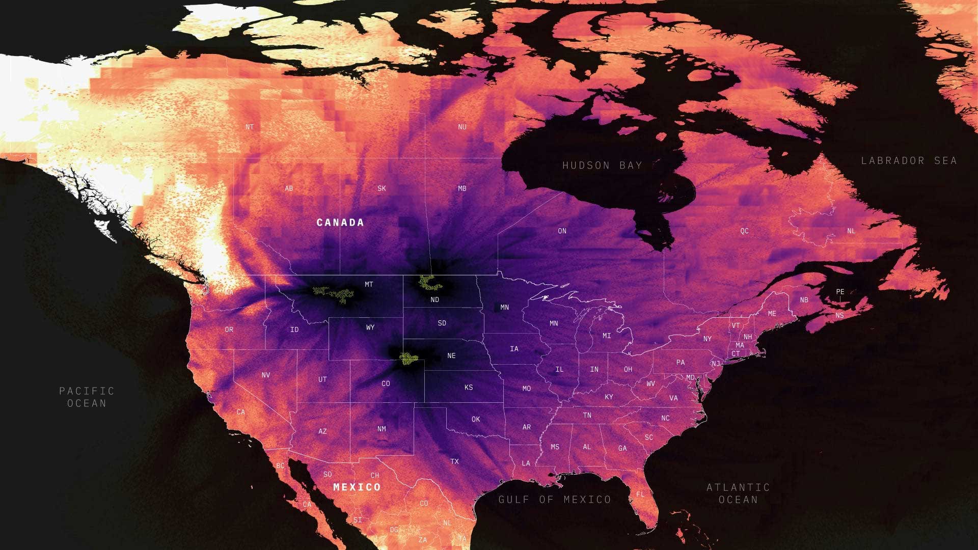 This map depicts the areas in North America at risk of receiving high levels of radioactive fallout. It is based on the simulations of nuclear attacks on the silos for each day of 2021. (Map by Svitlana Lavrenchuk, Data by Sebastien Philippe and Ivan Stepanov).
